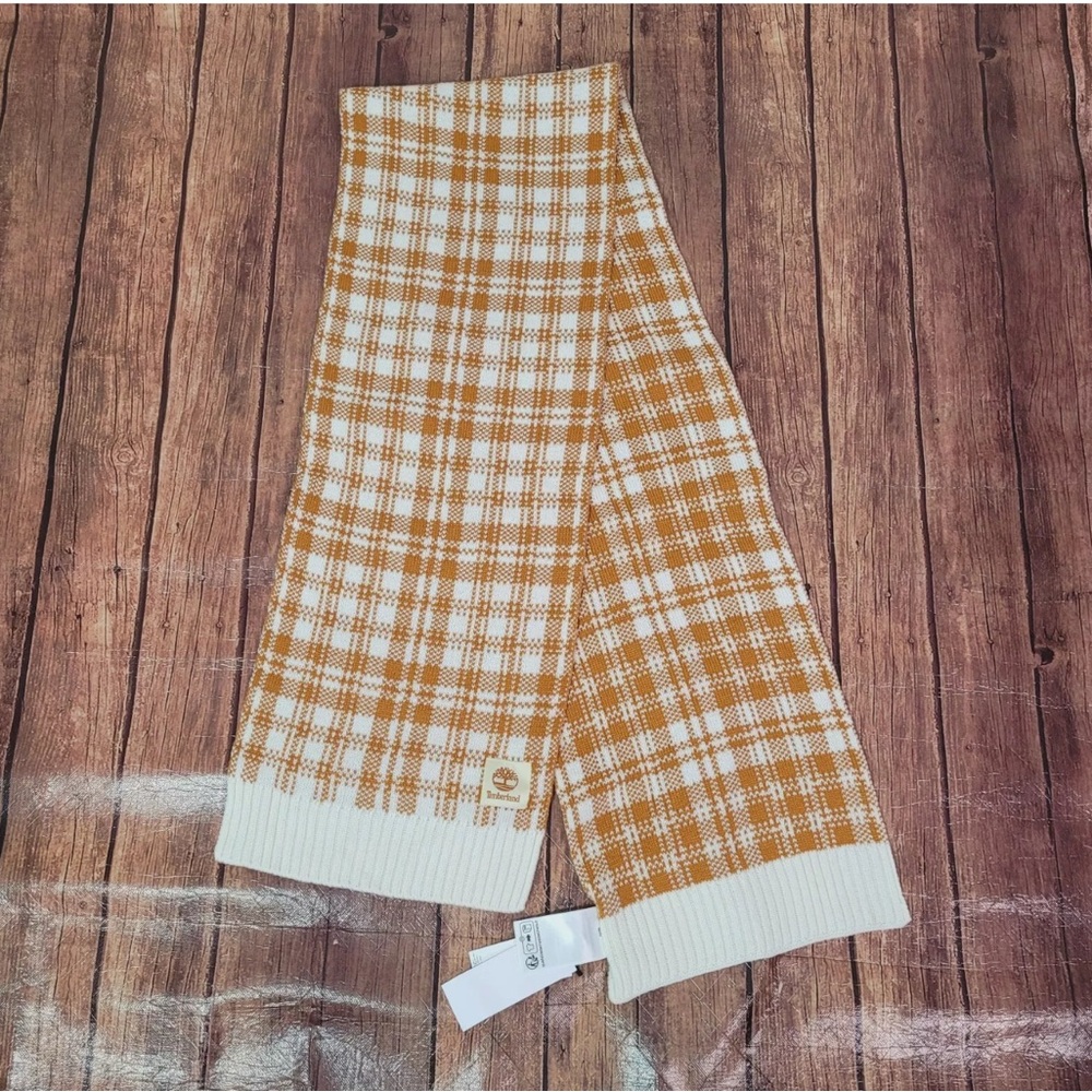 Timberland Checkered Scarf in Brown and White